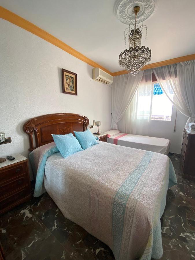Pension Mari Carmen Салобренья Екстер'єр фото