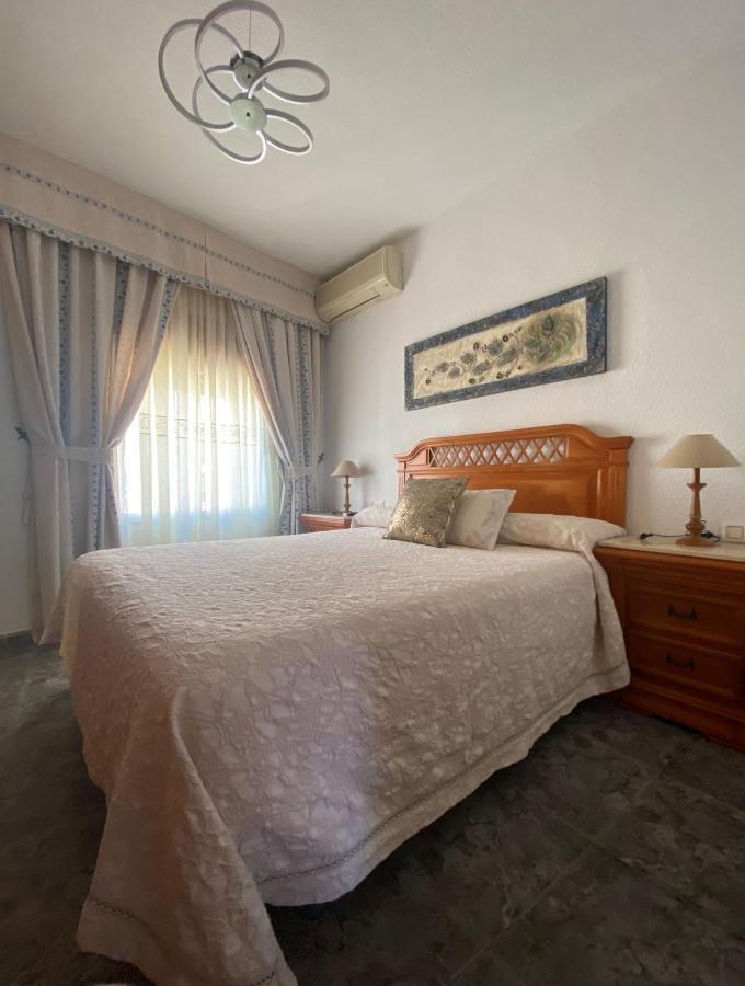 Pension Mari Carmen Салобренья Екстер'єр фото